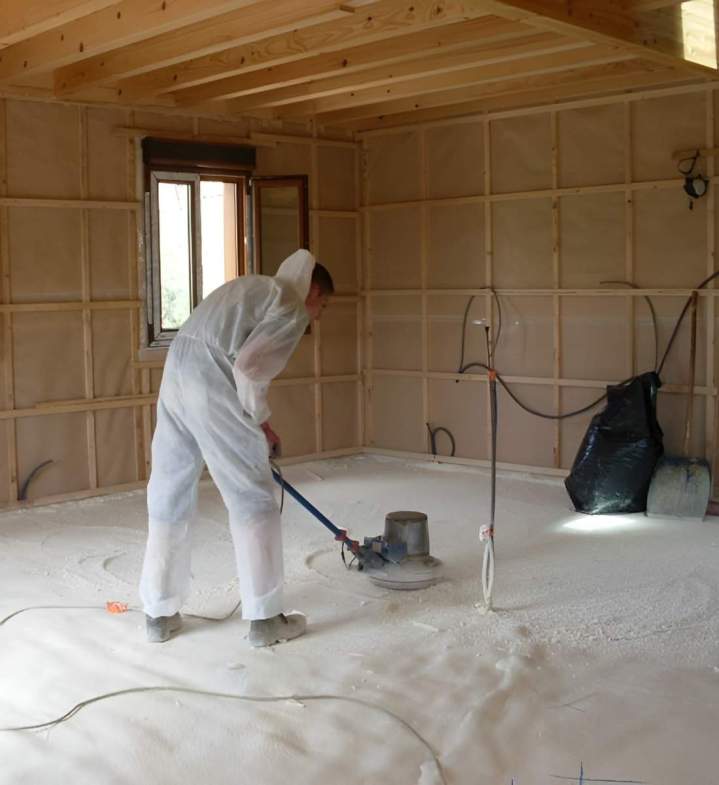 Travaux d'isolation sol Auvergne 